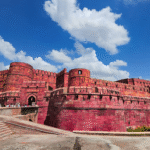 Who Built Agra Fort
