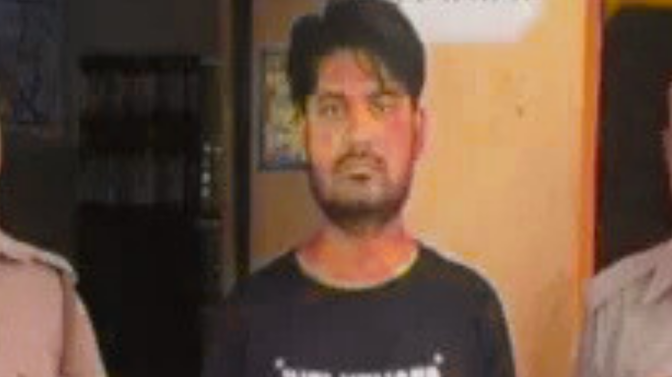 Love Jihad Gang Mastermind Arif Ansari Arrested in Bijnor