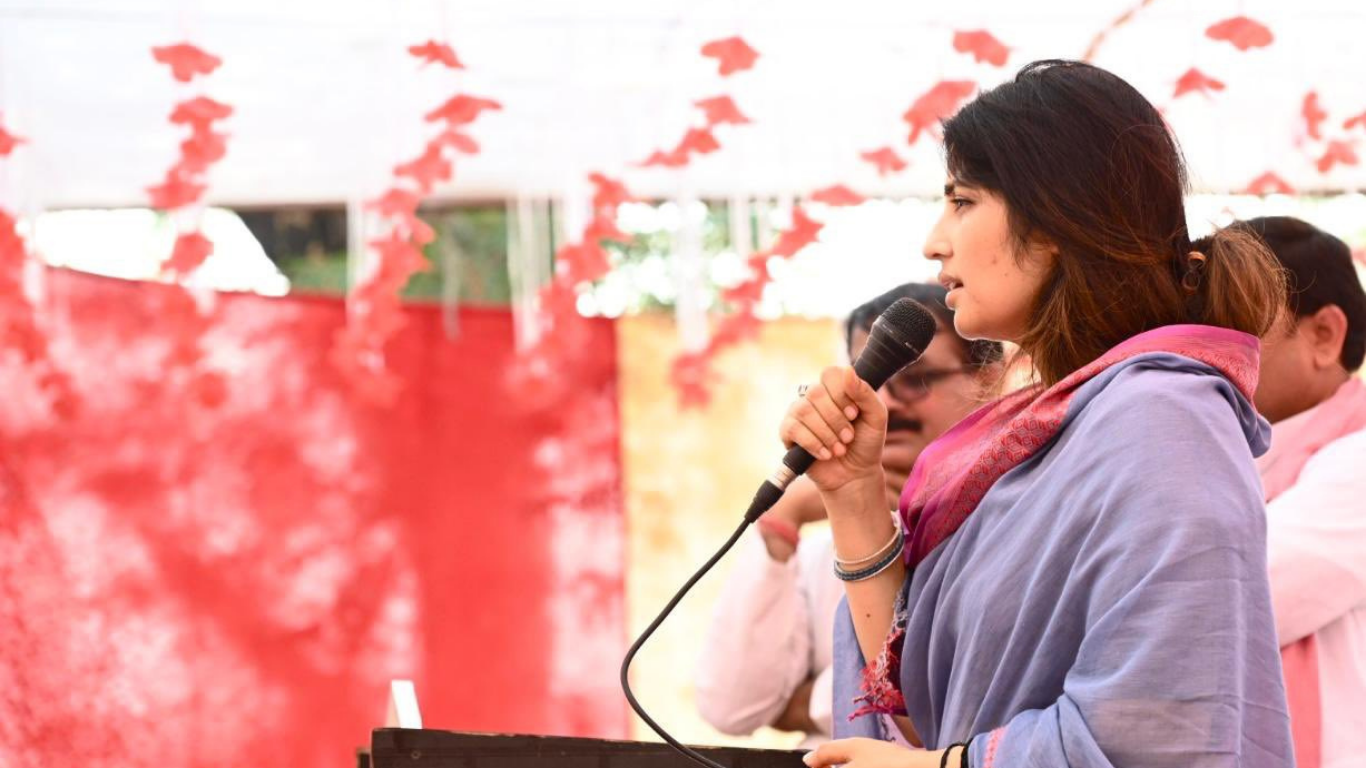 Cleric Faces FIR Over Offensive Comments on Dimple Yadav