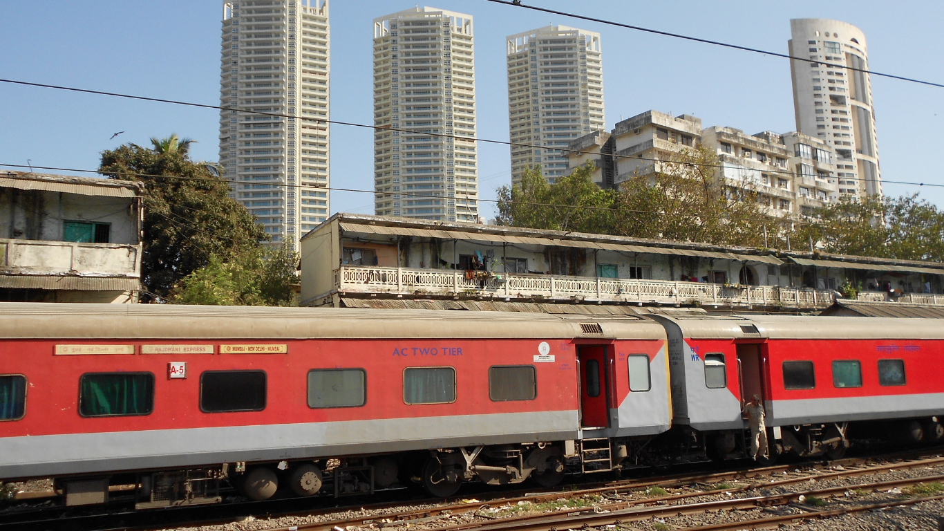 Begumpura and Sabarmati Express Extensions Bring Relief to Travelers From Ballia