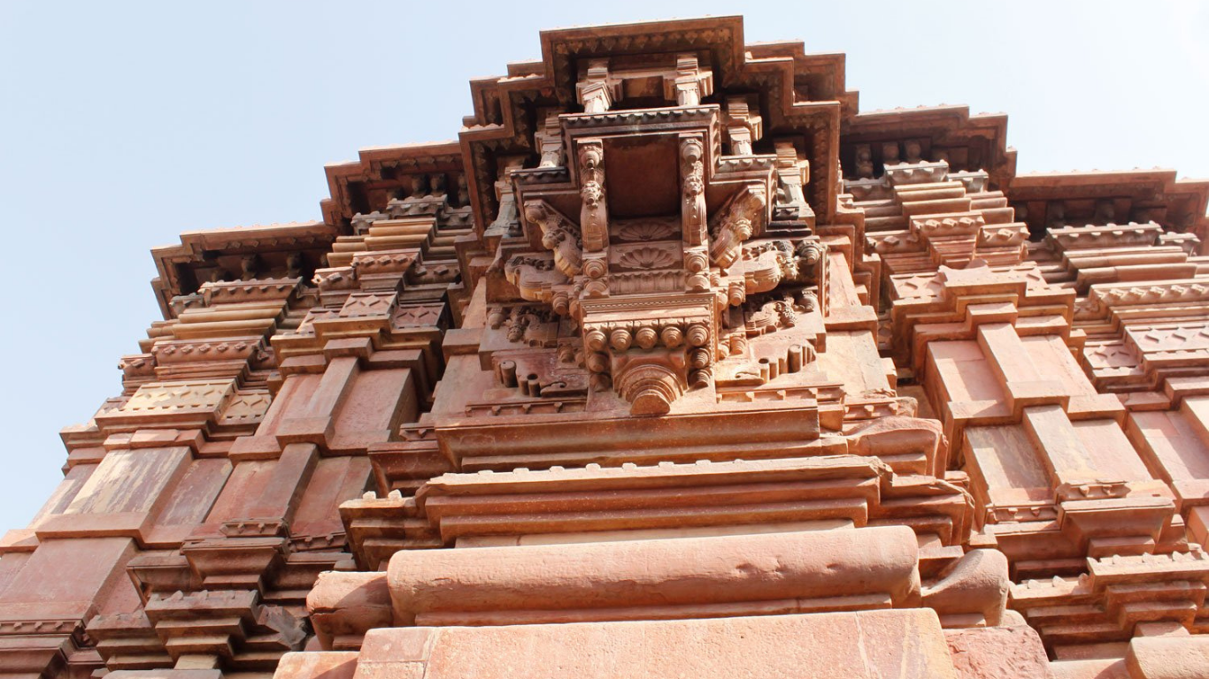 Hathras to Mathura distance