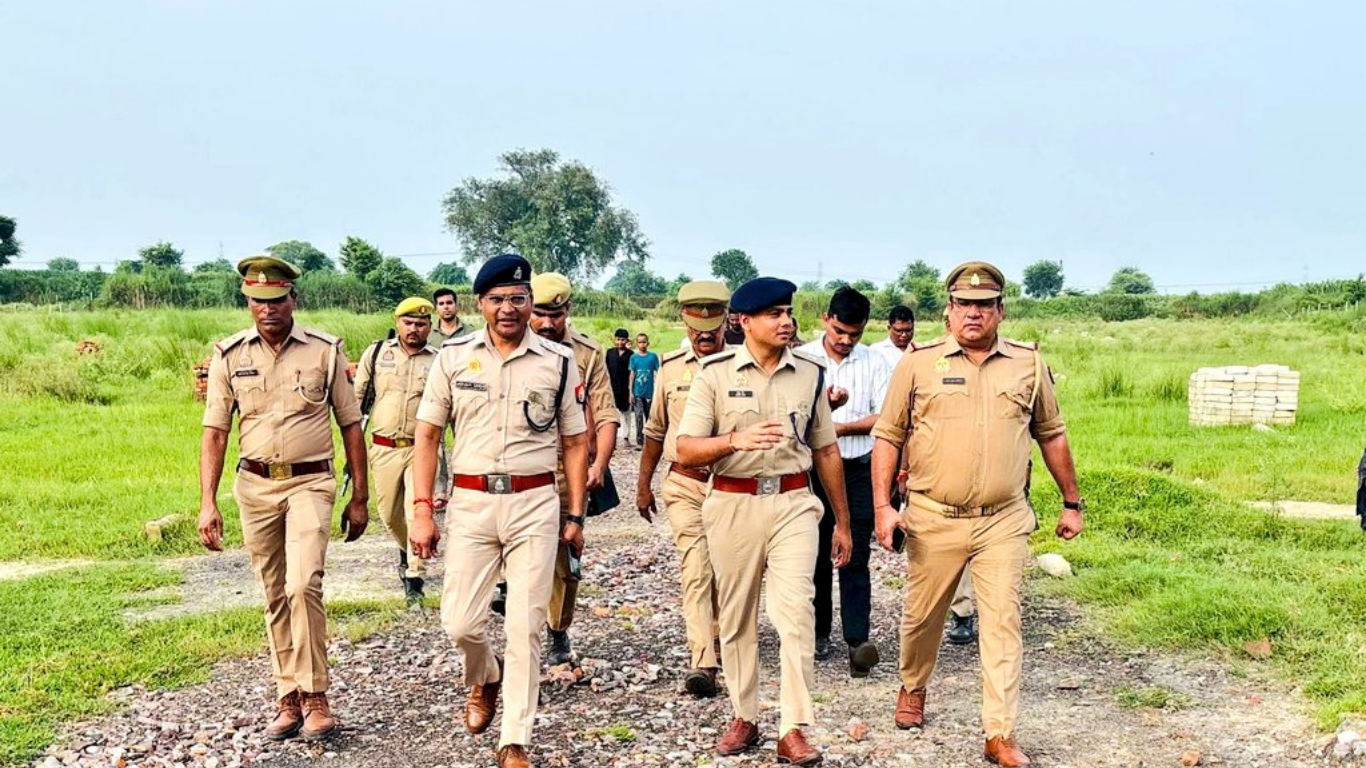 UP Police Seize ₹34 Crore Illegal Property Near Jewar Airport in Major Crackdown on Land Mafia