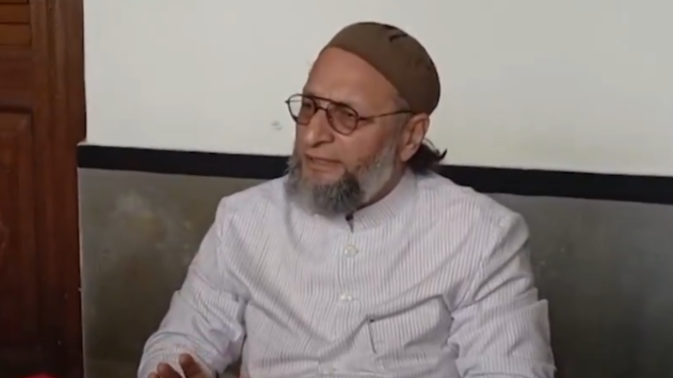 Bareilly Court Rejects Complaint Against Asaduddin Owaisi Over “Jai Palestine” Slogan